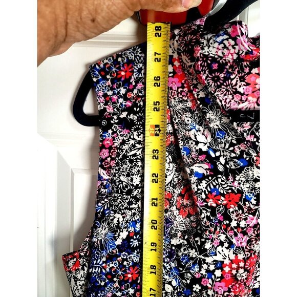 Tahari Floral Sleeveless Blouse Women's XL Multicolor V-Neck - Picture 7 of 10